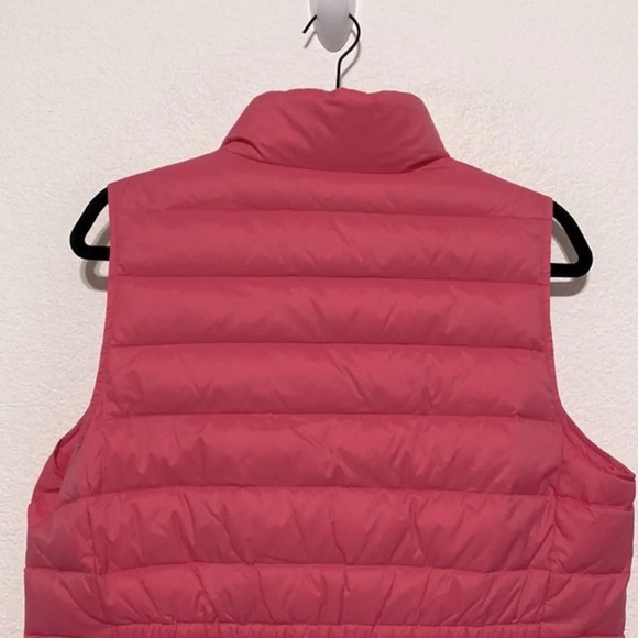 Talbots Classic Pink Down Lightweight Puffy Vest Size LP - Picture 9 of 9
